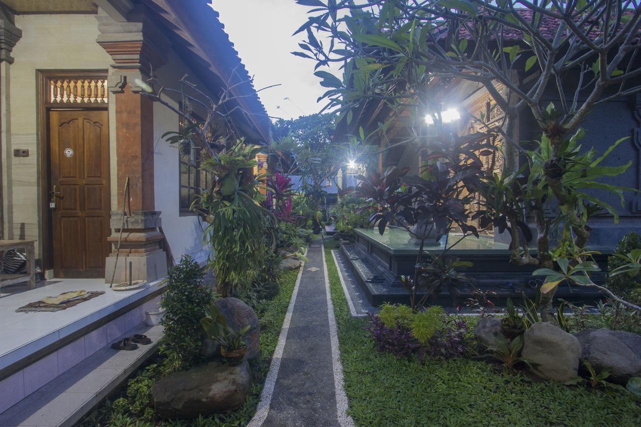 Nang Ade House Hotel Ubud Kültér fotó